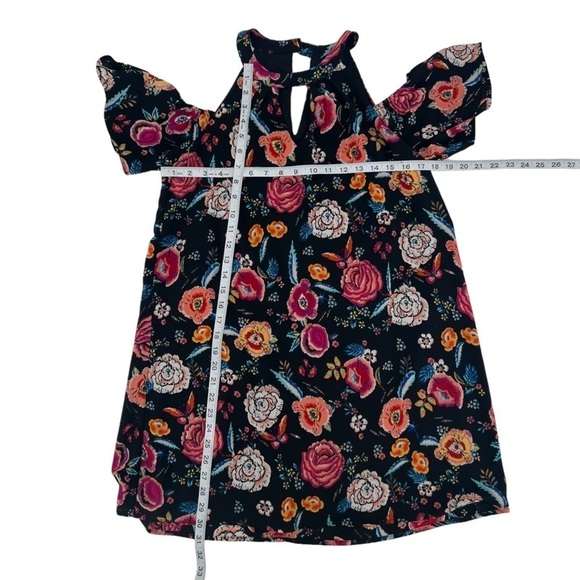 Lily Rose Black Floral Cold Shoulder High Neck Mini Dress Size Medium Women’s - Picture 4 of 5